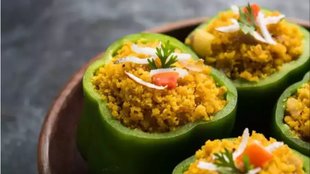 Bharwa shimla mirch recipe in hindi
