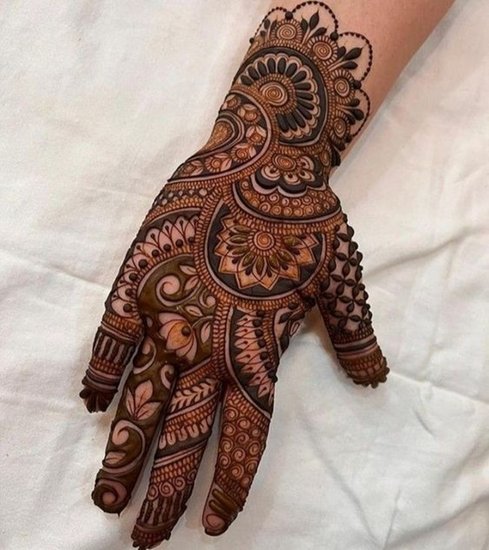 Modern Festive Mehndi Designs