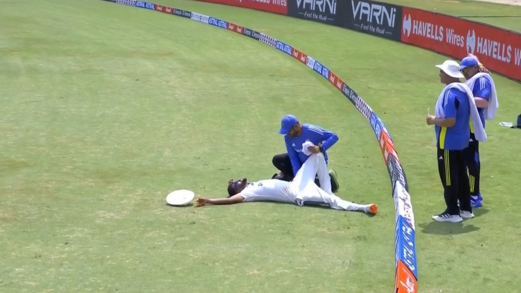 IND vs BAN, India vs Bangladesh 1st Test Match Mohammad Siraj Injured While Fielding