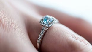 Mumbai | ring | stolen