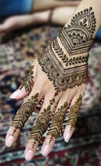 Navratri Hand Mehndi Ideas