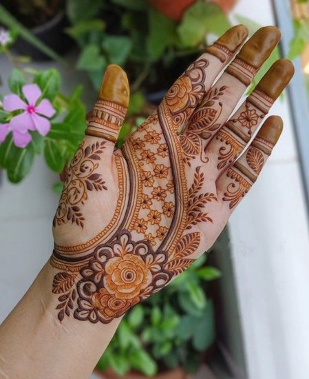 Quick Floral Mehndi Patterns