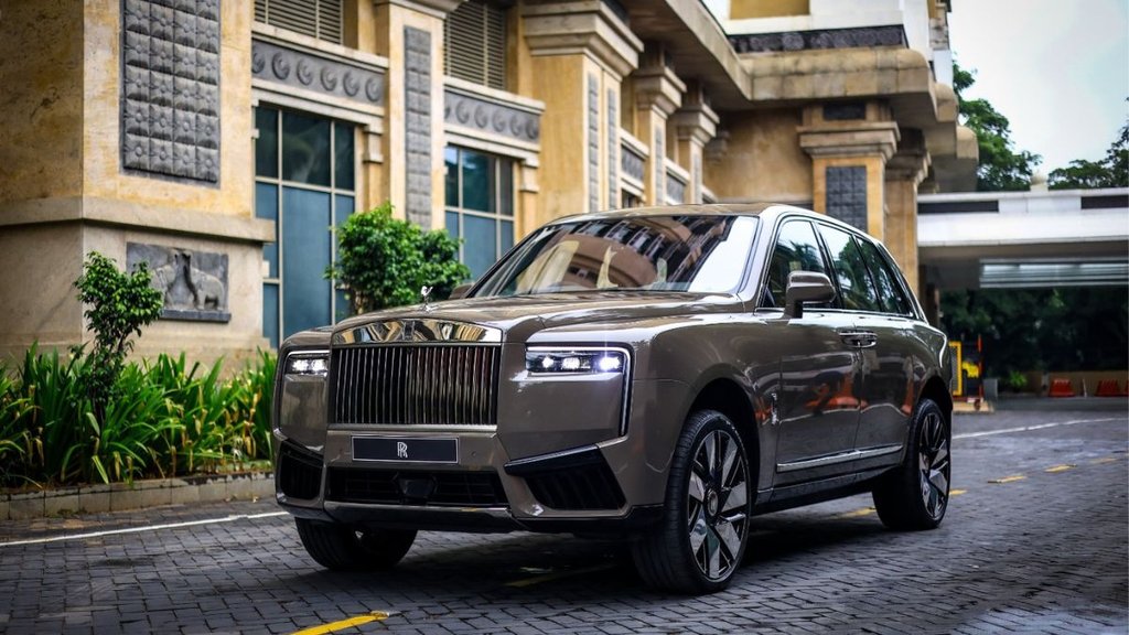 Rolls Royce Cullinan Series II, Rolls Royce Cullinan Series II launched, Rolls Royce Cullinan Series II launched in India, Rolls Royce Cullinan Series II price