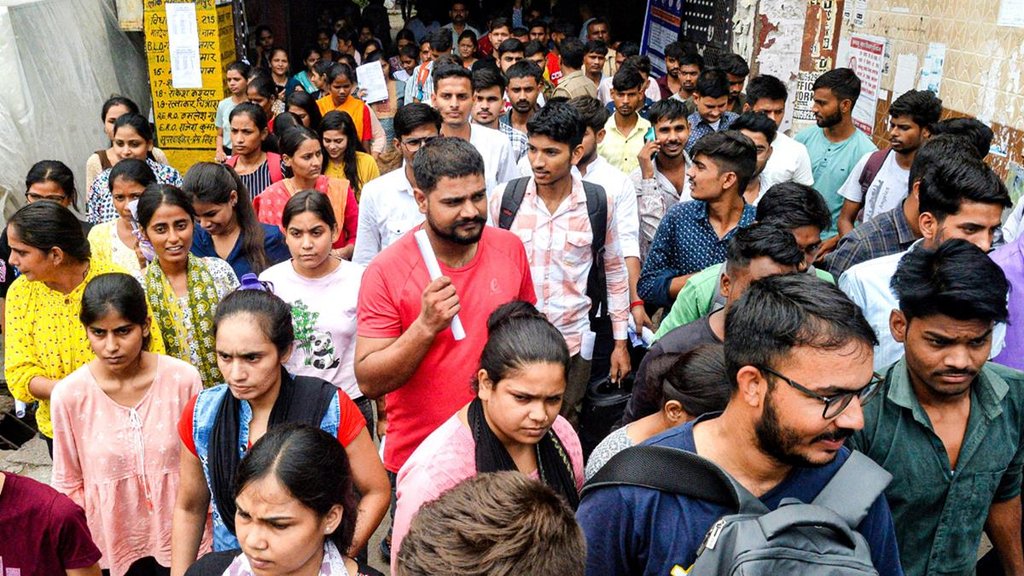 Sarkari Naukri, Sarkari Naukri in september, Govt Jobs,
