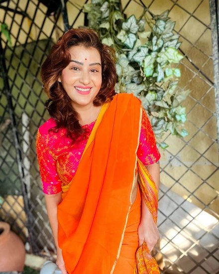 Angoori Bhabhi