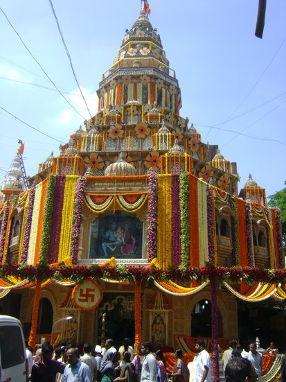 Dagdusheth Halwai Temple Pune