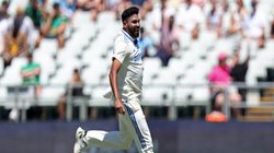 सिराज ने 16 की उम्र में शुरू की थी गेंदबाजी, 19 वर्ष में खेला पहला क्लब मैच और फिर इस उम्र में भारत के लिए किया था डेब्यू