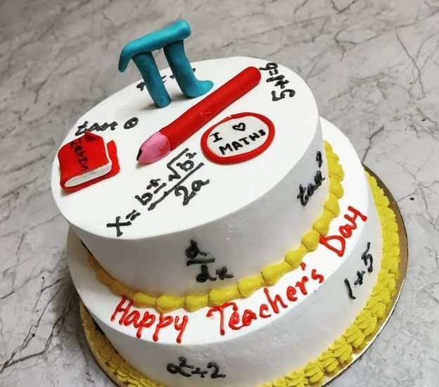 Cake Design on Happy Teacher's Day