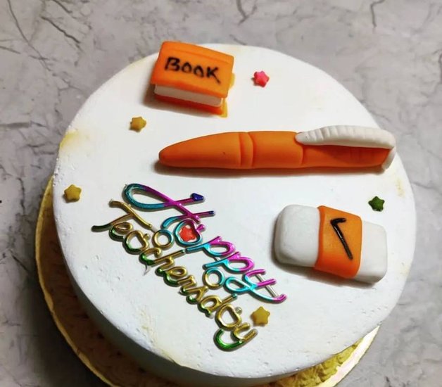 Teacher's Day Best Cake design