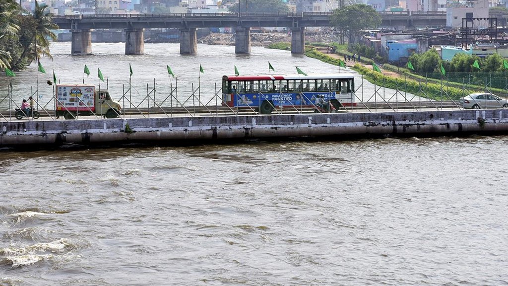 Telangana Rain, Telangana heavy rain fall, Telangana News, School college closed