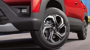 Best Selling Cars, Best Selling Cars August, August 2024 Best Selling Cars, Top 5 Best Selling Cars August, Car Sales Report, August Car Sales Report, Maruti Brezza August Sales Report