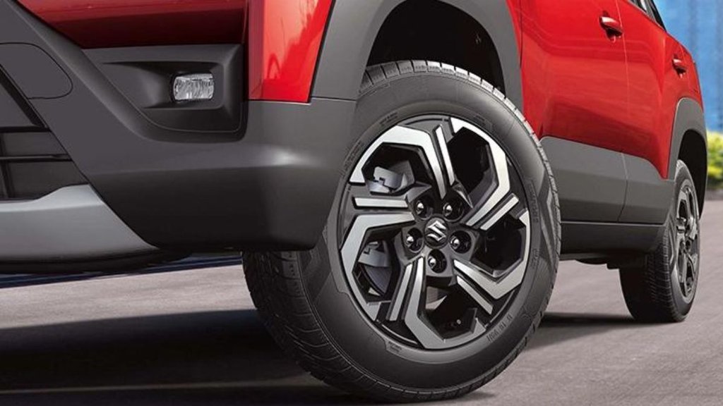 Best Selling Cars, Best Selling Cars August, August 2024 Best Selling Cars, Top 5 Best Selling Cars August, Car Sales Report, August Car Sales Report, Maruti Brezza August Sales Report