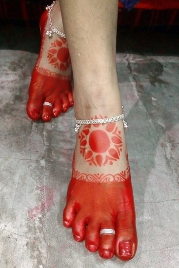 Hand and foot decoration