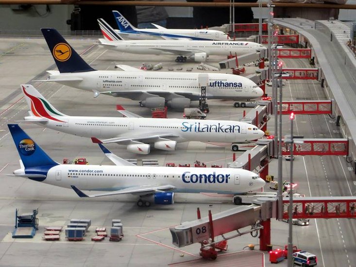 Countries with most airports