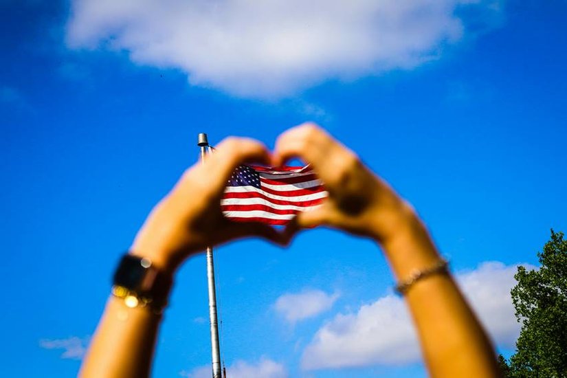  Which 41 countries does America give visa free entry