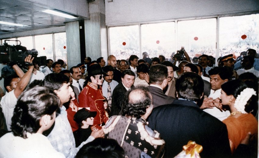 Amitabh meeting Michael Jackson
