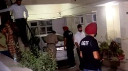 चंडीगढ़ बम विस्फोट: सेक्टर 10 में एक घर पर दो लोगों ने फेंका ग्रेनेड, जांच में जुटी पुलिस