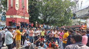 dehradun railway station | communal clash |