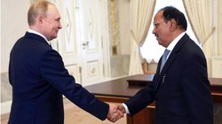 PM मोदी की जेलेंस्की से एक मुलाकात और रूस पहुंच गए डोभाल, आखिर पुतिन से क्या बात हुई?