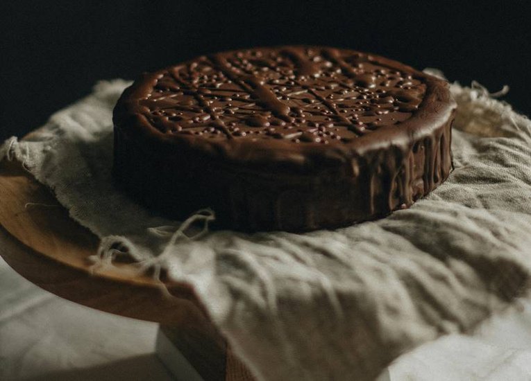 homemade eggless chocolate cake recipe