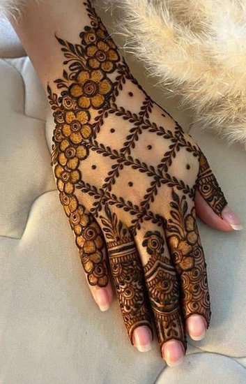 Henna art for Jivitputrika fast