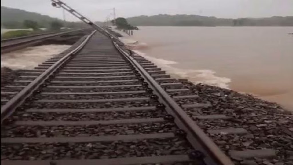 flood, Telangana Rain, Andhra Pradesh Rain