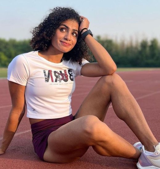 harmilan bains instagram, harmilan bains parents, hamilan bains medals