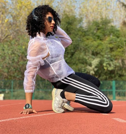 harmilan bains instagram, harmilan bains parents, hamilan bains medals