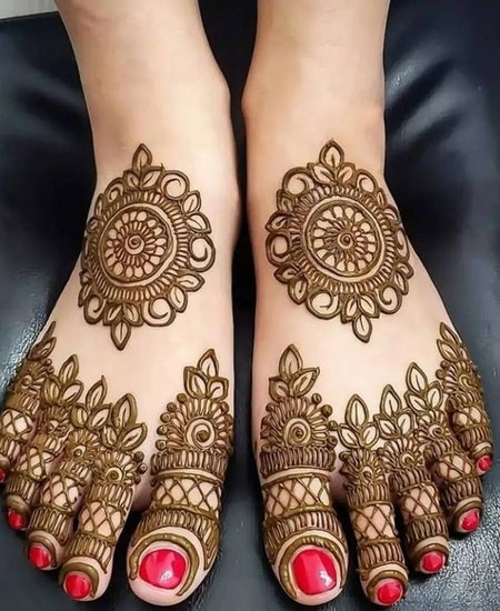 Hartalika Teej feet Mehndi Designs