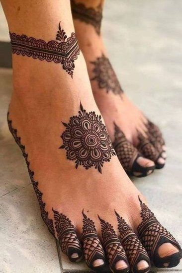 Hartalika Teej foot Mehndi