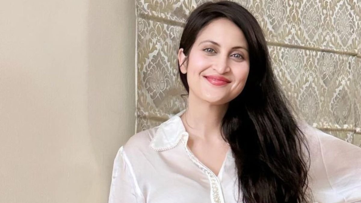 Kadambari Jethwani, Bollywood