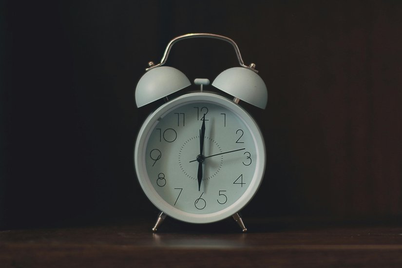 Health benefits of waking up early