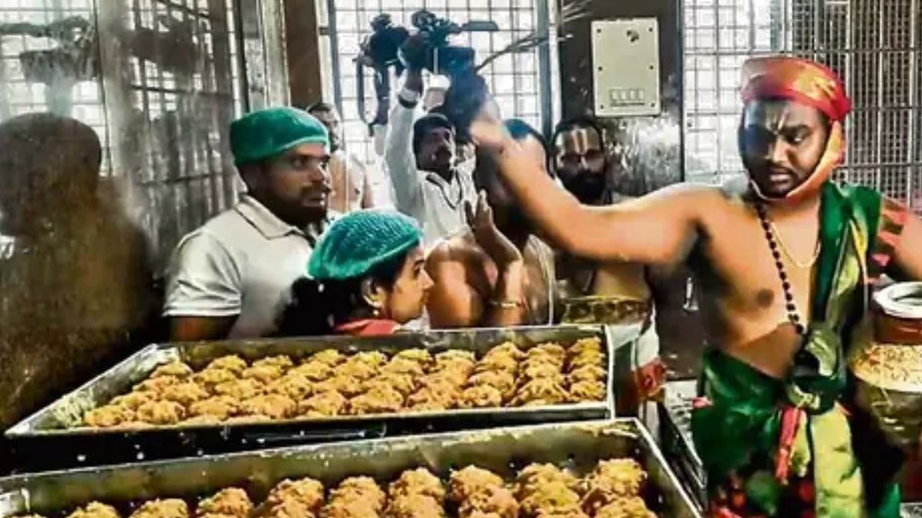 prasad, tirupati, tirupati prasad