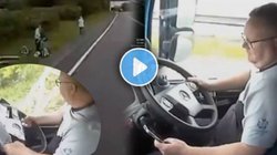 ट्रक ड्राइवर की एक गलती और रोड के किनारे कार में बैठा परिवार…, एक्सीडेंट का रोंगटे खड़े करने वाला मंजर वायरल