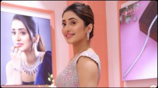 Shivangi Joshi Reaction On Being Called Nani