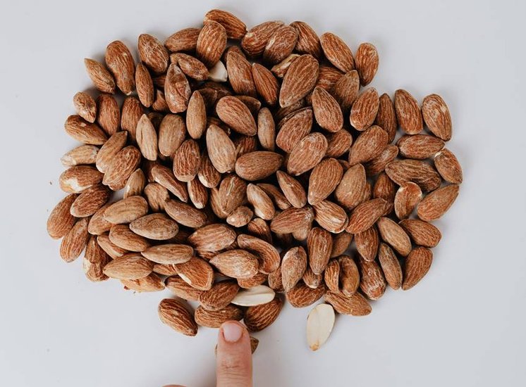 How to identify Fake almonds