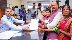 Ajit Pawar Net Worth: कितनी संपत्ति के मालिक हैं अजित पवार? भतीजे युगेंद्र से है चुनाव में टक्कर