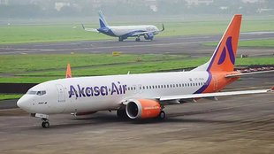 Akasa Air News, bomb flight news,