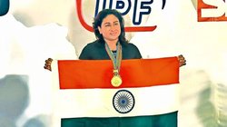 46 साल की उम्र में अनीता राय ने किया कमाल, पावरलिफ्टिंग में गोल्ड मेडल जीतने वाली पहली महिला IPS बनीं