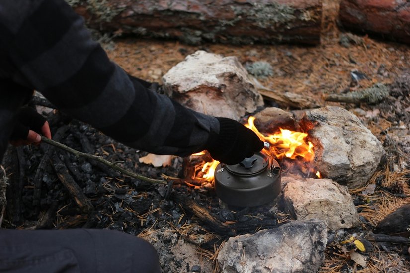 DIY firestarter with oil