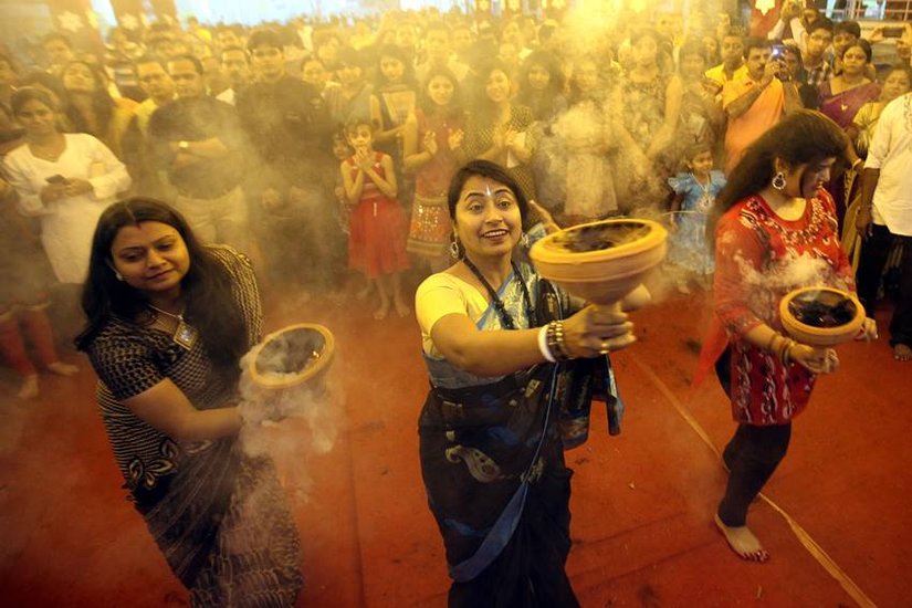 Dhunuchi Dance in West Bengal