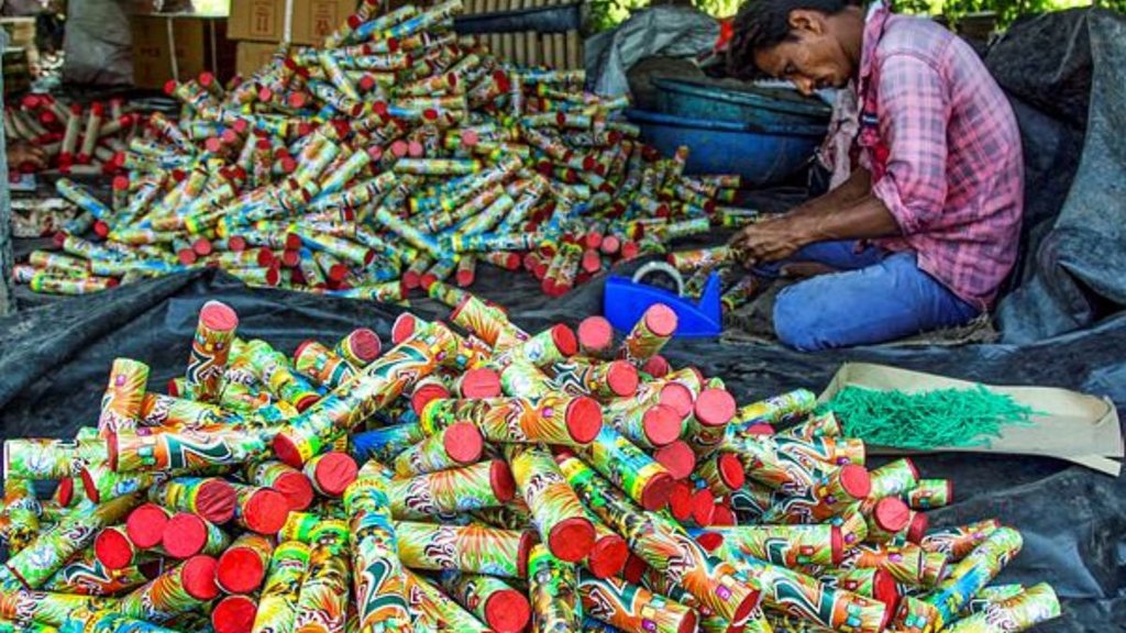 Fire Cracker Burns Injuries । Fire Cracker on diwali । firecracker