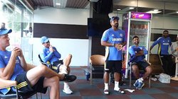 VIDEO: बांग्लादेश के खिलाफ सीरीज में दो भारतीय खिलाड़ियों को मिला फील्डिंग मेडल, कप्तान रोहित शर्मा भी थे दावेदार