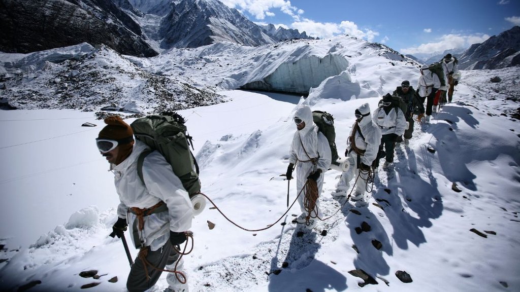 Civil Military, Kashmir Ladakh Borders, Indian Army