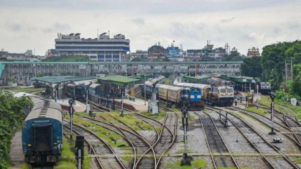 IRCTC Cancelled Trains List Today, IRCTC Cancelled Trains, Cyclone Dana