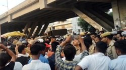 Lucknow News: दलित युवक की पुलिस हिरासत में मौत, आक्रोशित लोग सड़क पर उतरे; मायावती-चंद्रशेखर ने उठाए सवाल