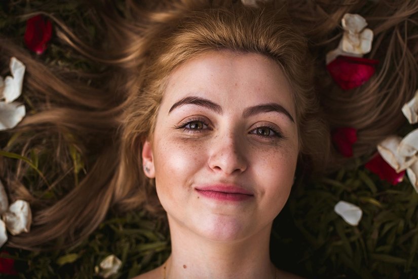 Milk with ghee for glowing skin