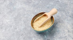 sesame seeds with honey benefits for skin