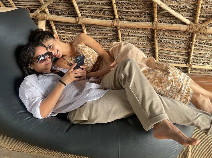Mouni Roy New Photos and Videos