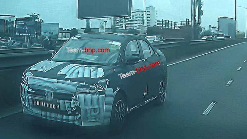 Maruti Dzire spied (फोटो: Team BHP)